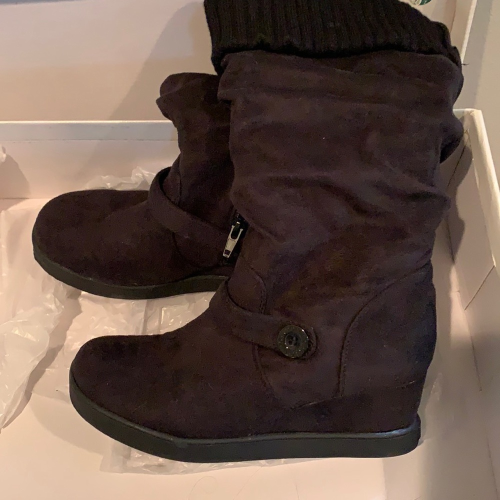 Roxy Boots size 7.5